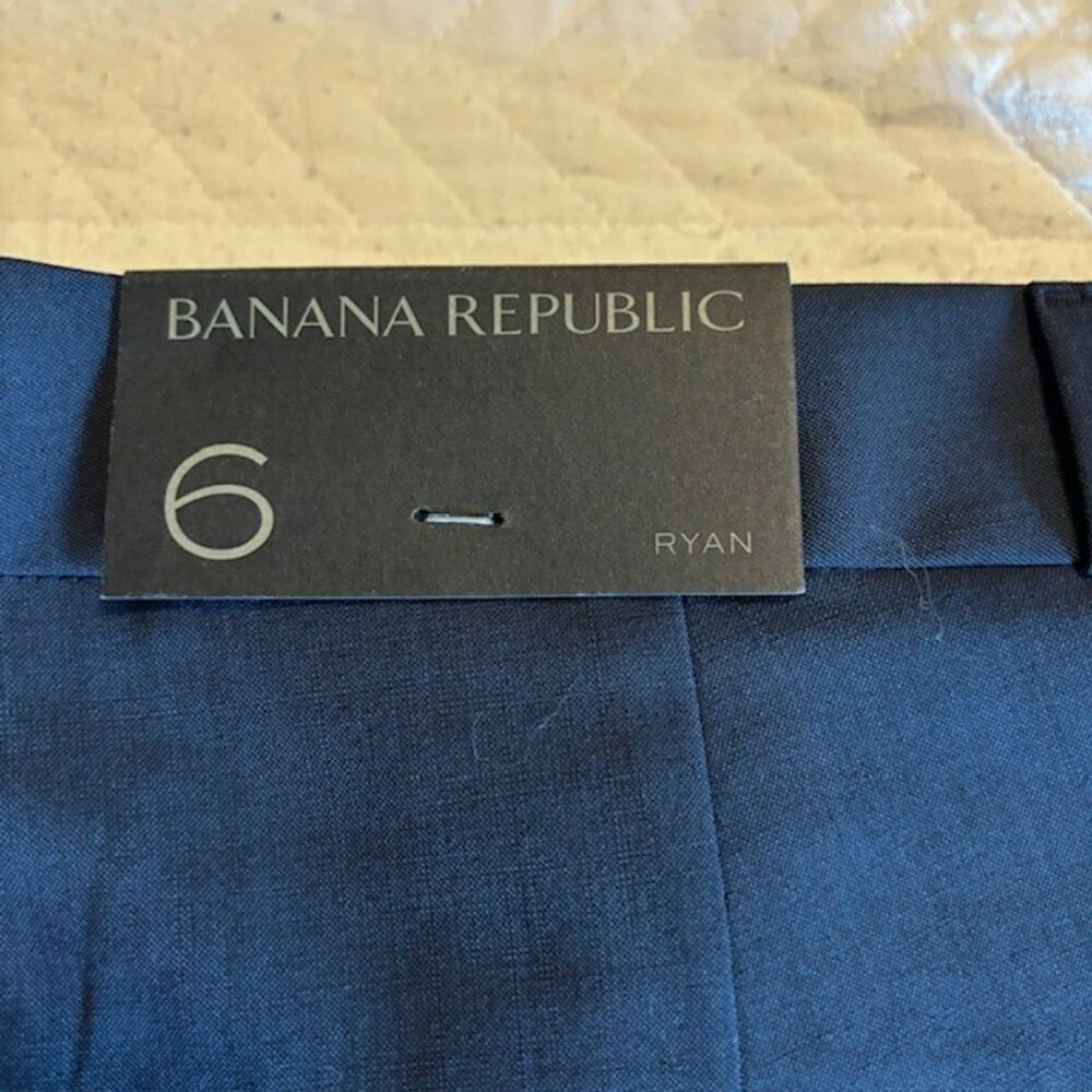 NWT Banana Republic Ryan Dress Pants Navy Blue Size 6